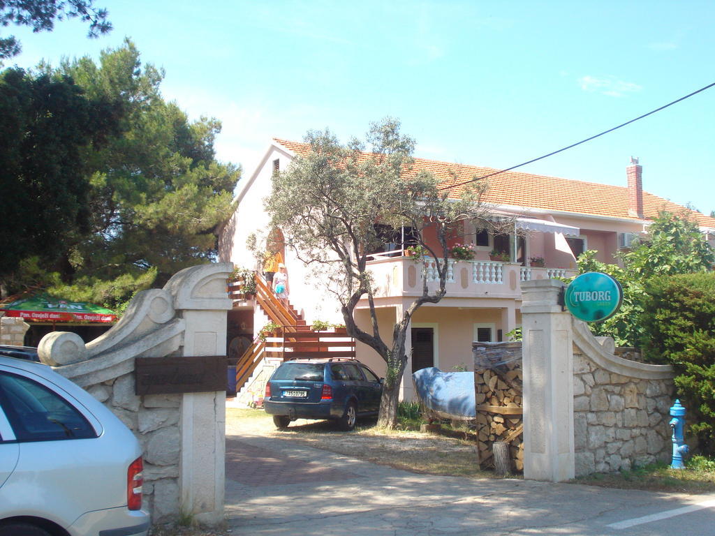 Apartments Vidakovic Ugljan Extérieur photo